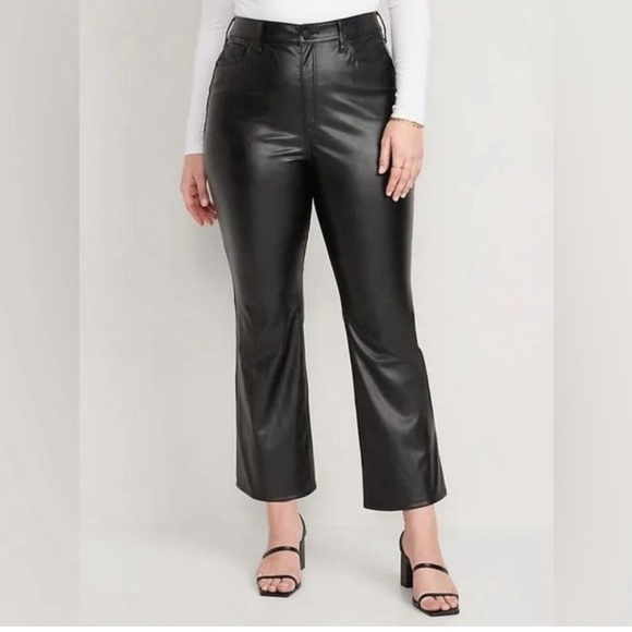 Old Navy Higher High-Waisted Faux-Leather Cropped Flare Pants - Picture 1 of 13